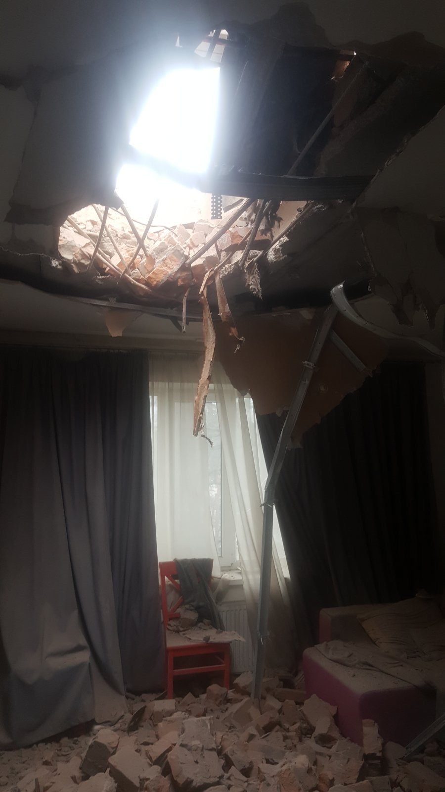 Пошкоджено багатоквартирний будинок в м. Ірпінь