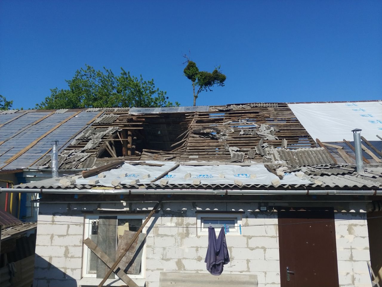 Пошкоджено будинок м. Тростянець, вул. Благовіщенська, 88