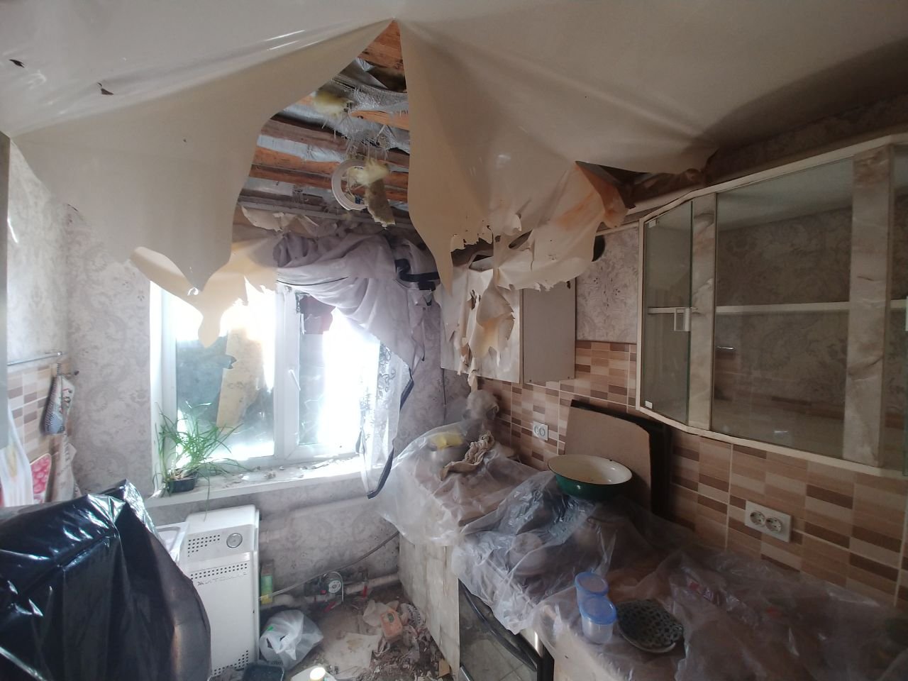 Пошкоджено будинок м. Тростянець, вул. Благовіщенська, 88