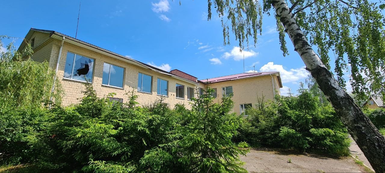 Пошкоджена школа в с. Майдановка