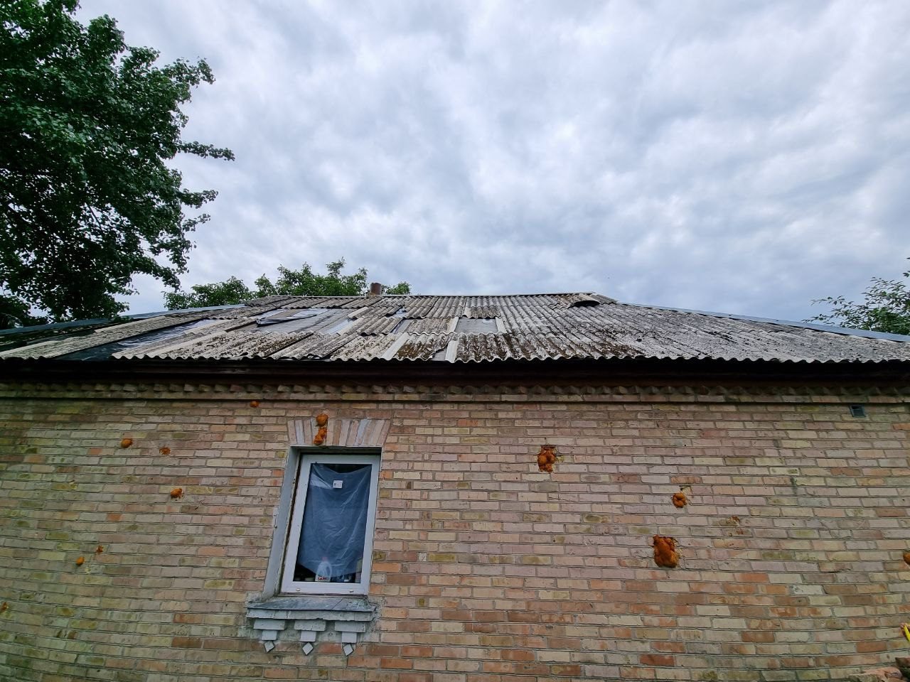 Пошкоджено приватний будинок