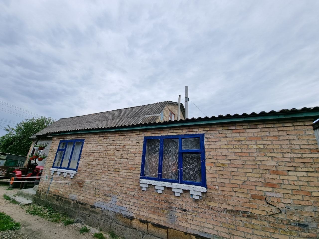 Пошкоджено будинок