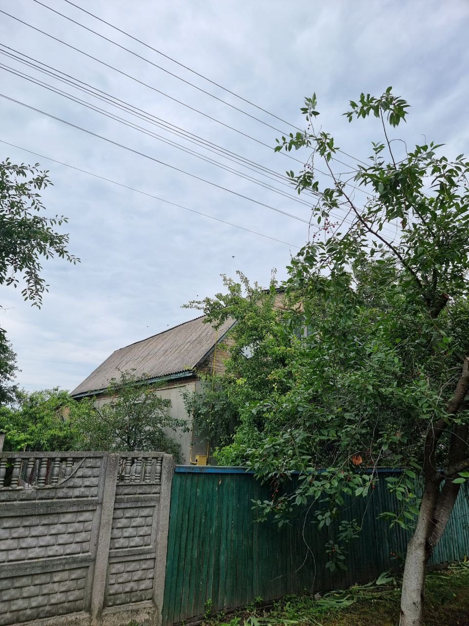 Пошкоджено будинок