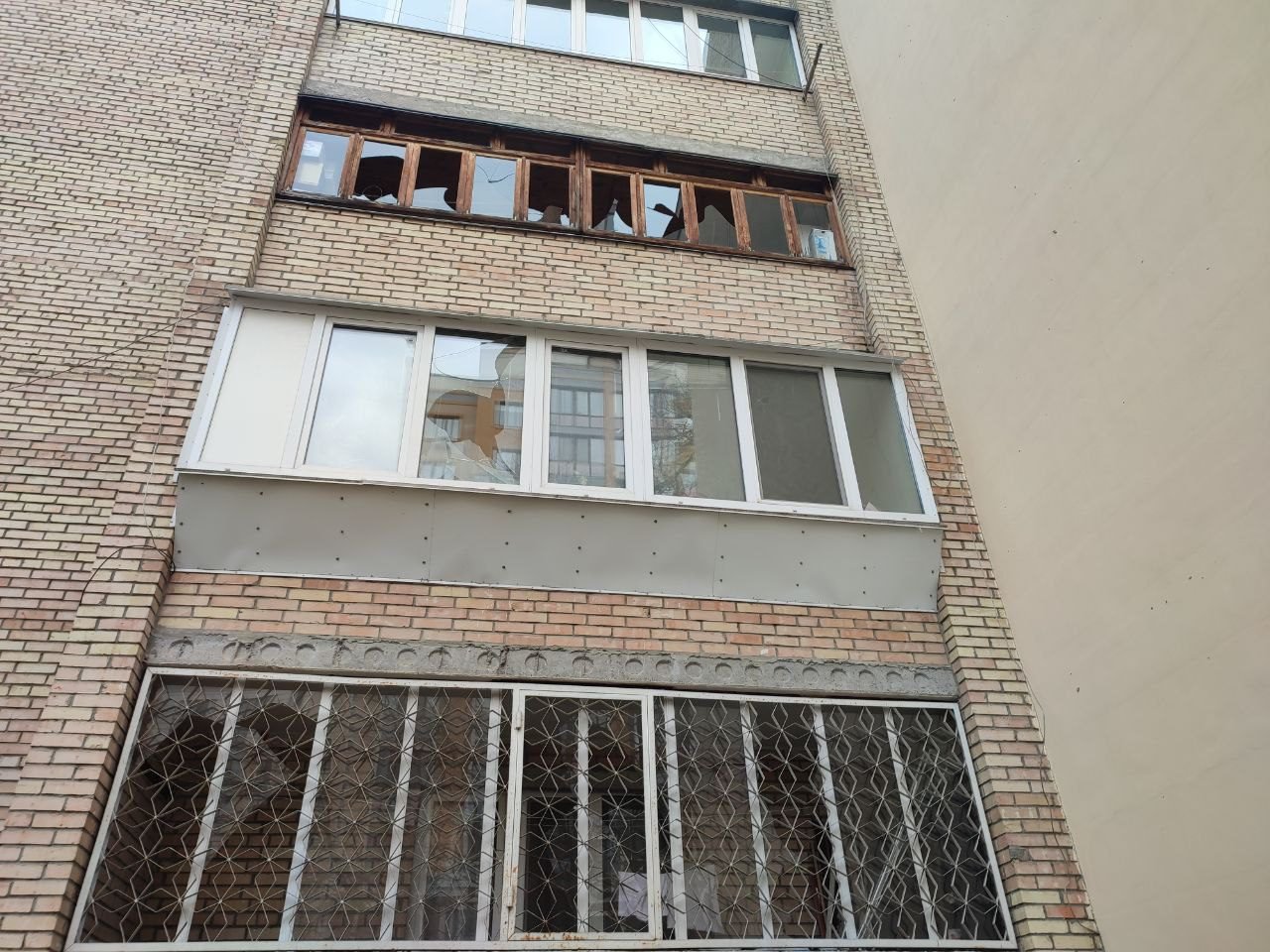 Капітальний ремонт будівлі ОСББ “Мінерал”