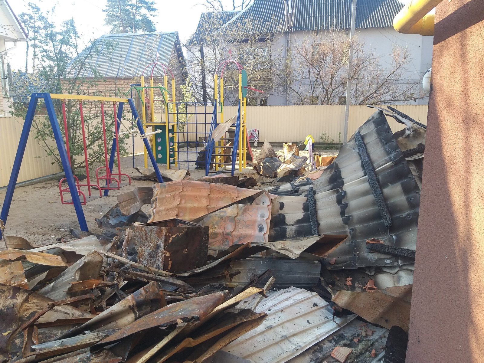 Пошкоджено будинок  в м. Ірпінь