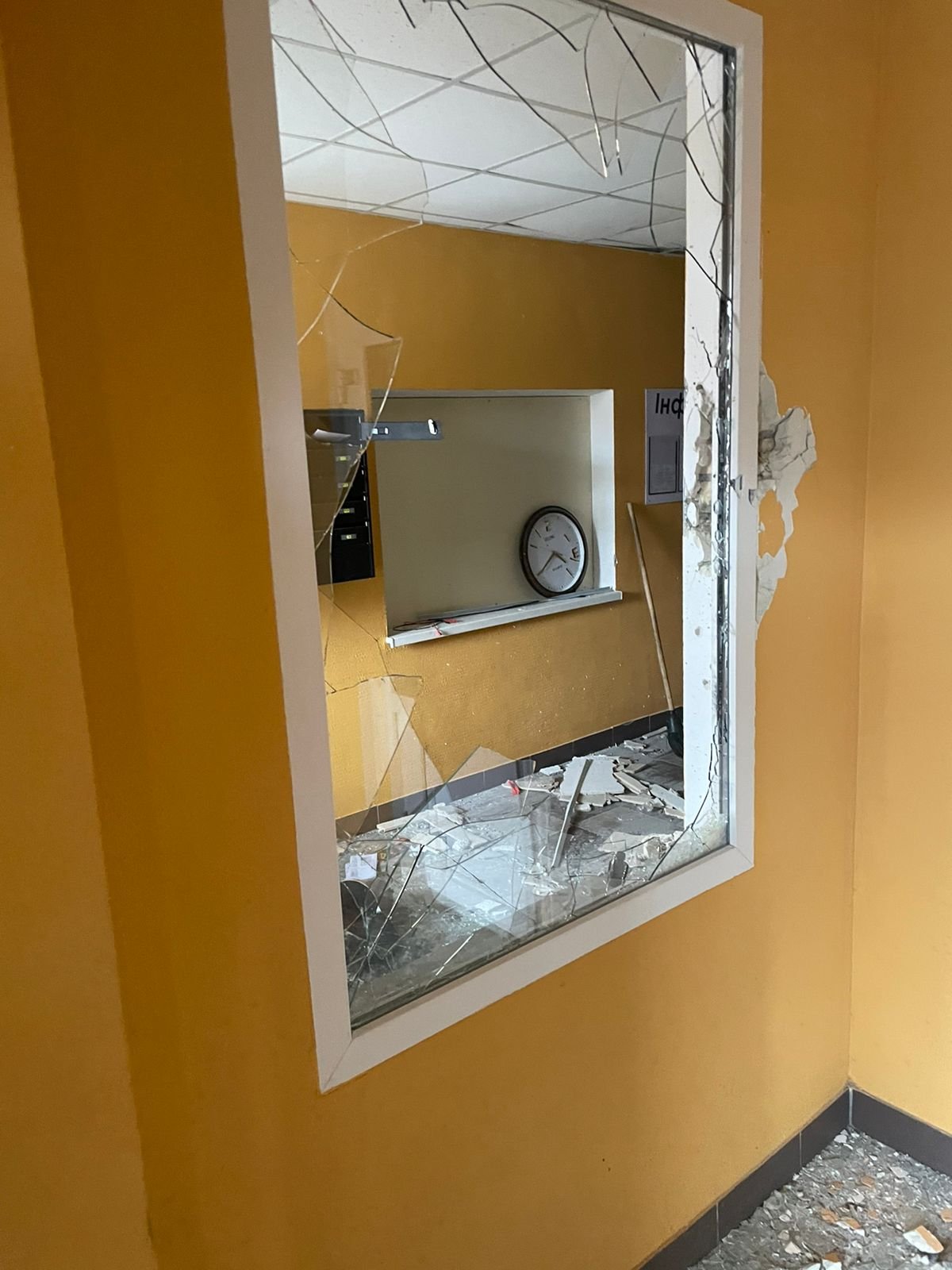 Пошкоджено багатоквартирний в м. Ірпінь