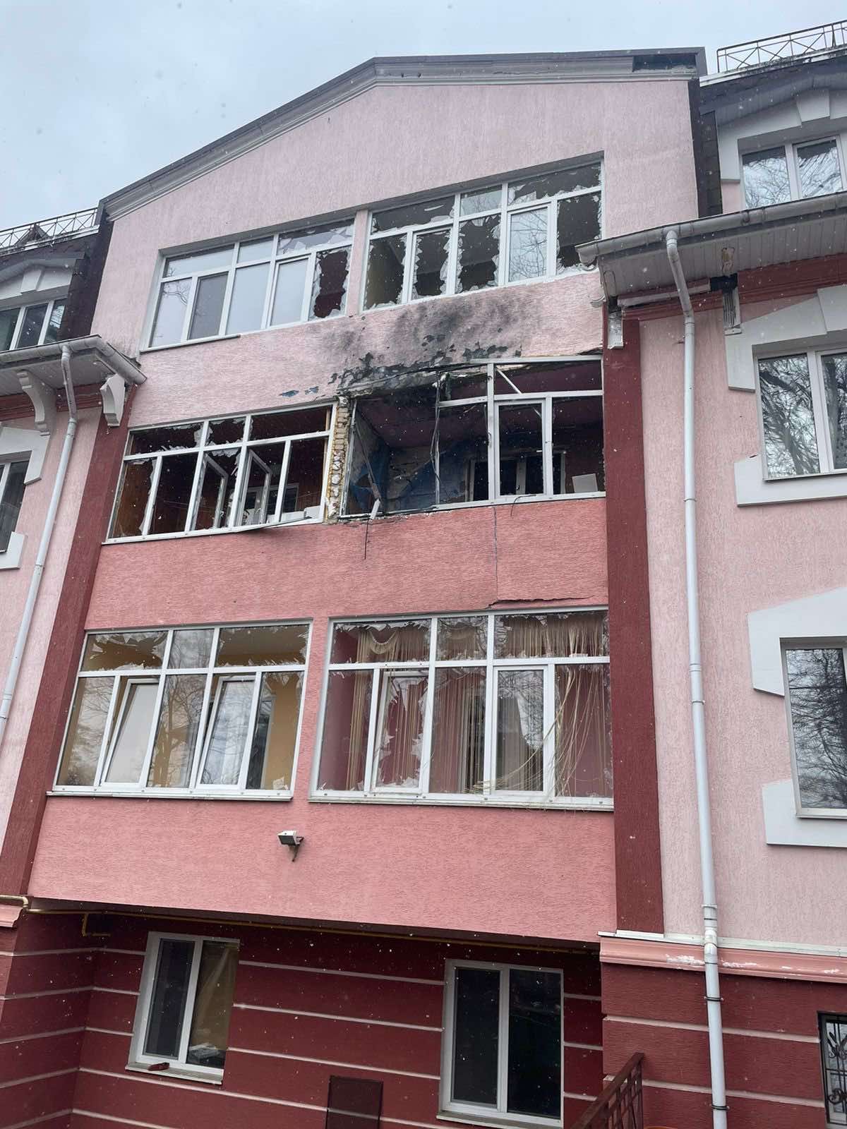 Пошкоджено багатоквартирний в м. Ірпінь