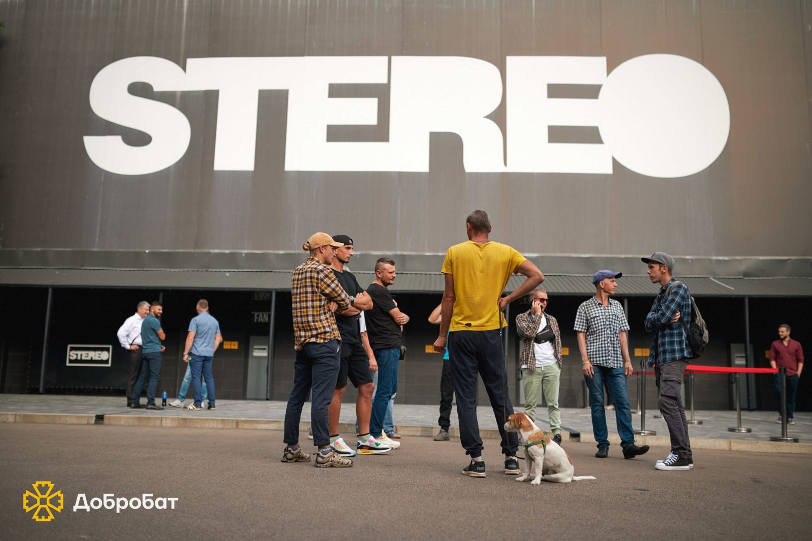 «Добробат» вручив нагрудні “Знаки Пошани” проактивним волонтерам та подяки партнерам