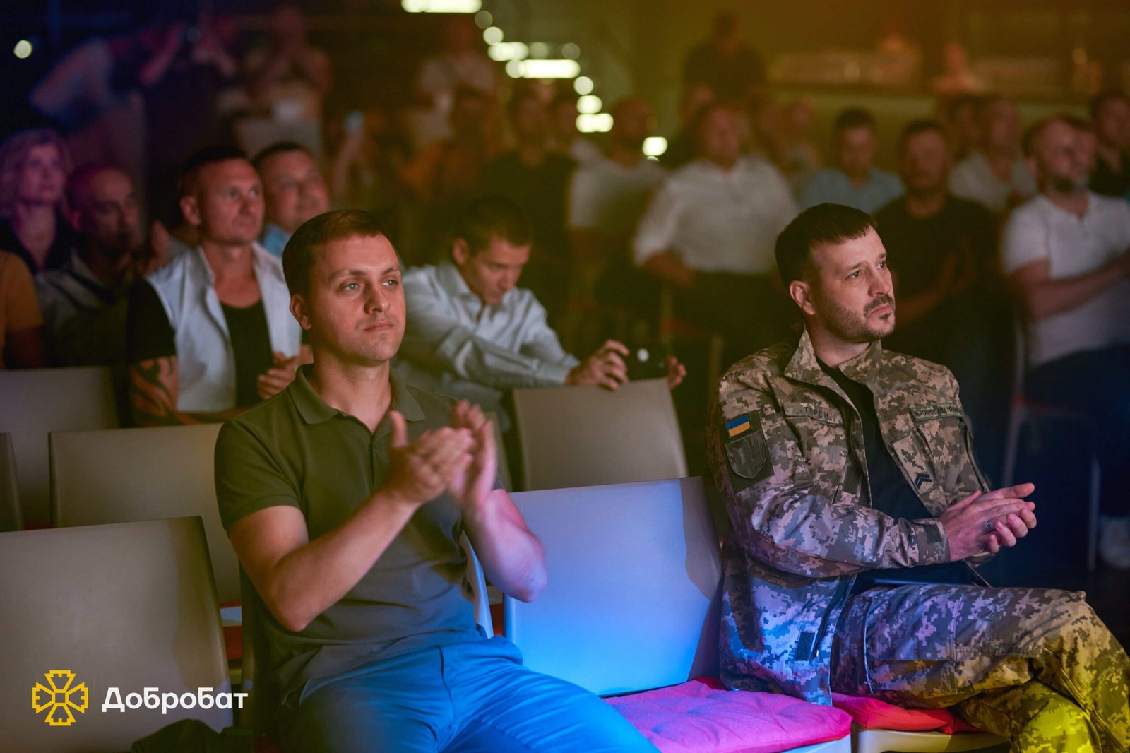 «Добробат» вручив нагрудні “Знаки Пошани” проактивним волонтерам та подяки партнерам