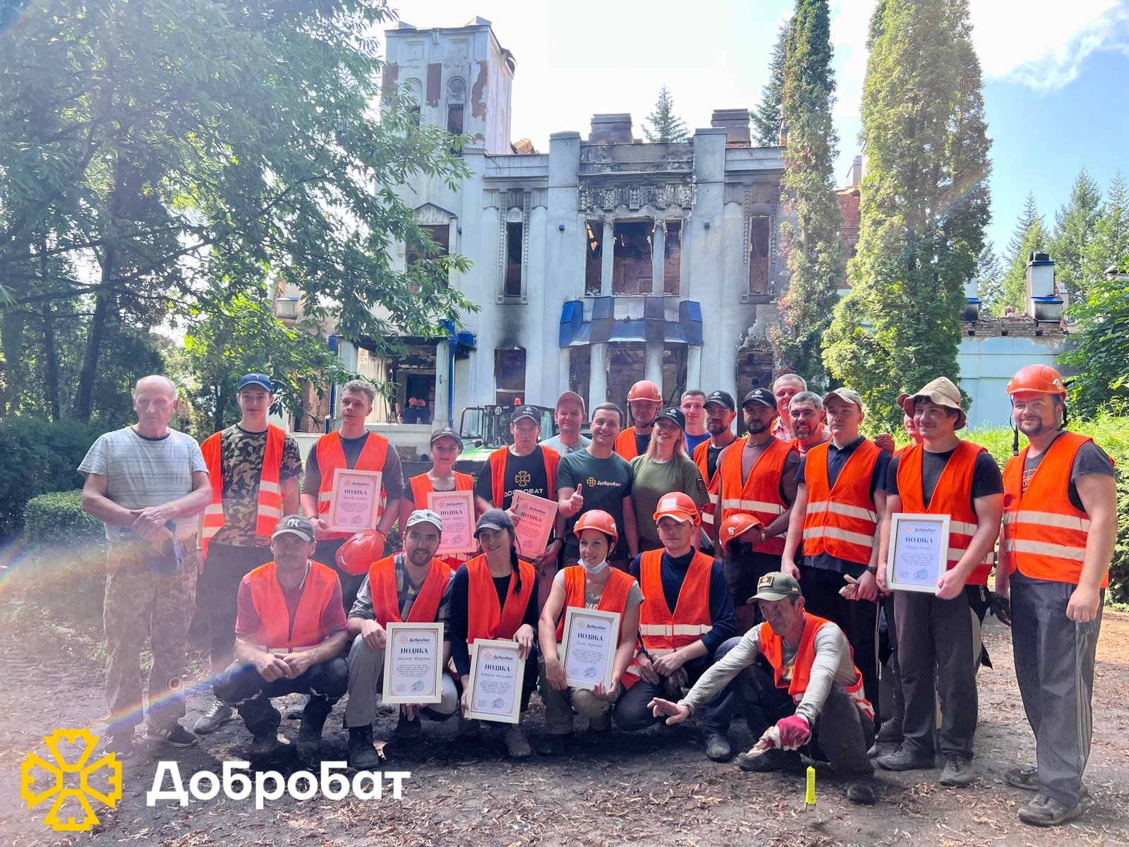 «Добробат» за підтримки партнерів, продовжує нагальне відновлення пошкодженого житла українців.