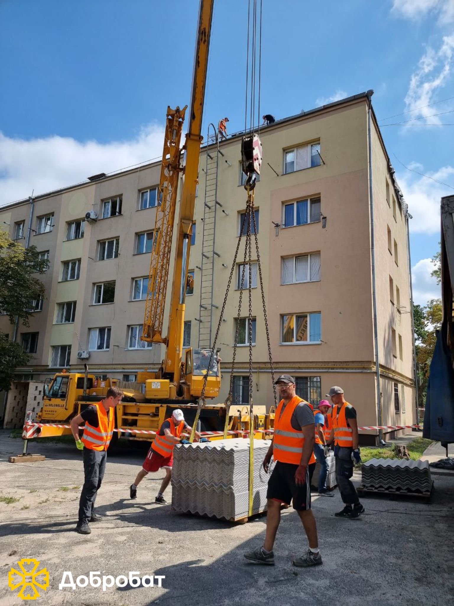 Відбудовуємо країну, надихаючись українською музикою, та відзначаємо найактивніших волонтерів