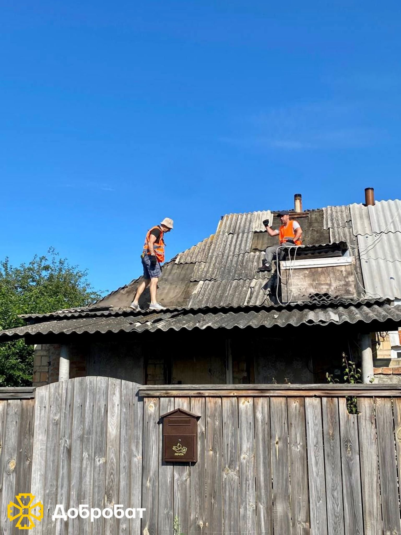 Єднаємося та відбудовуємо країну великою родиною «Добробату»: понад 450 волонтерів долучилися до нагального відновлення минулого тижня