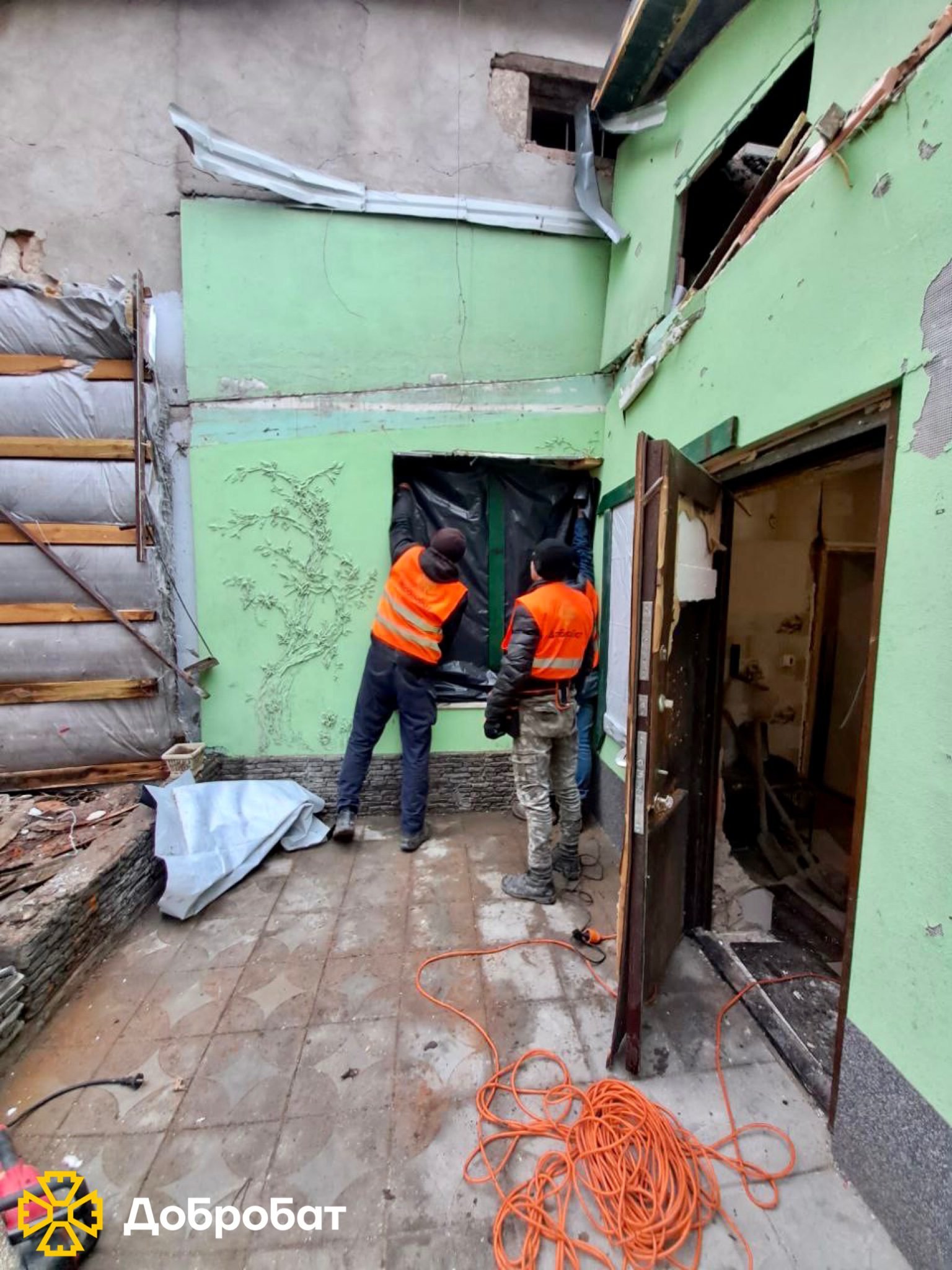 The urgent restoration of houses in seven regions of the country: Dobrobat presents a weekly report on the reconstruction