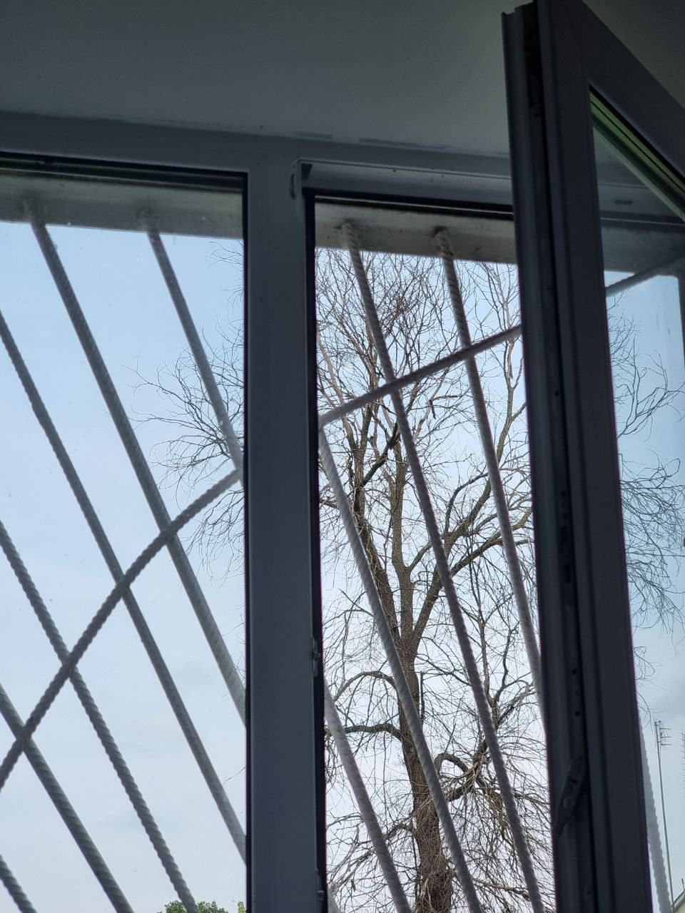 Пошкоджено будівлю в смт. Бородянка