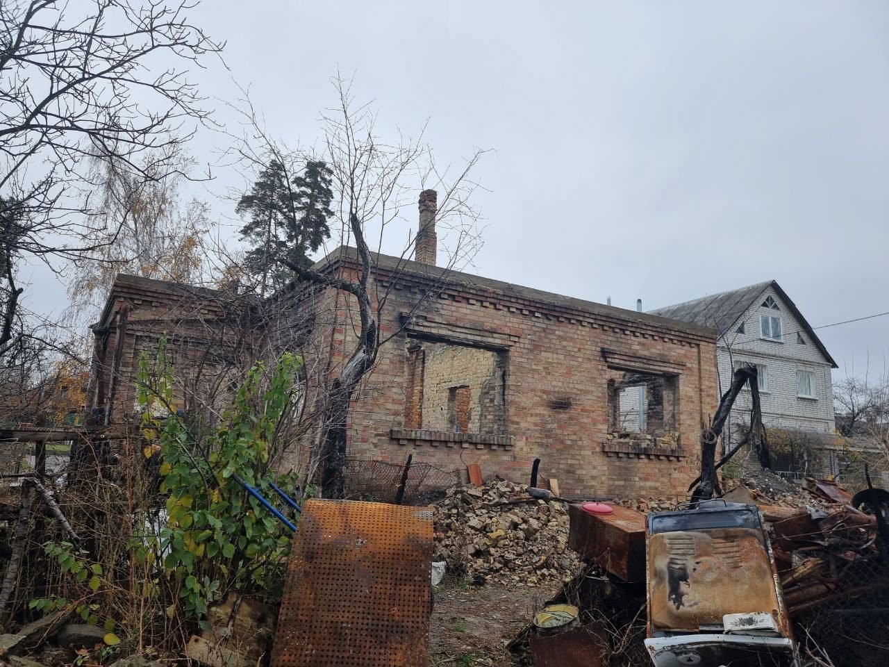 Пошкоджено приватний будинок в м. Ірпінь.
