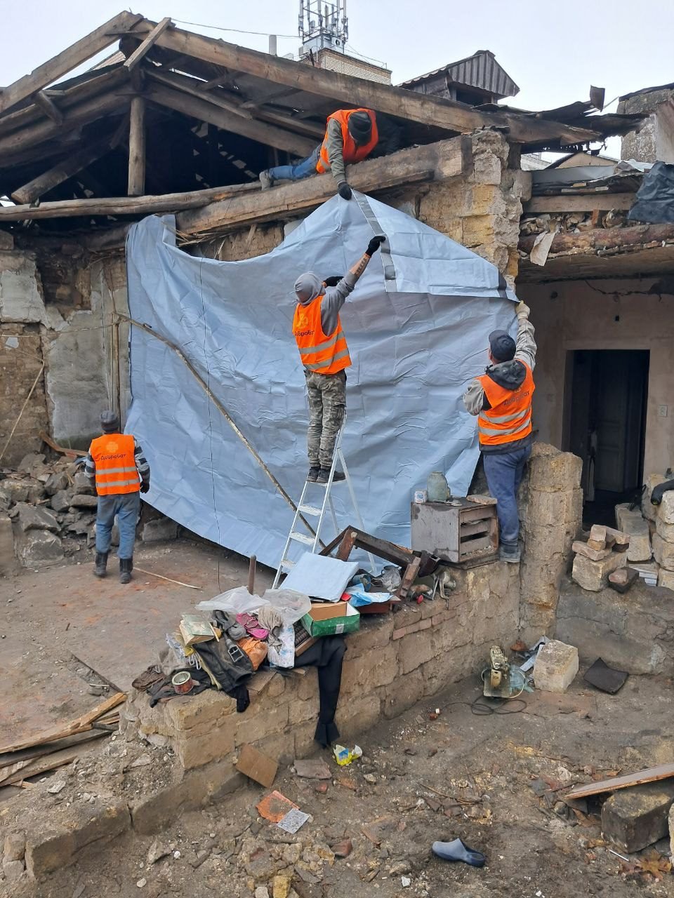 Зруйнована квартира у місті Миколаїв