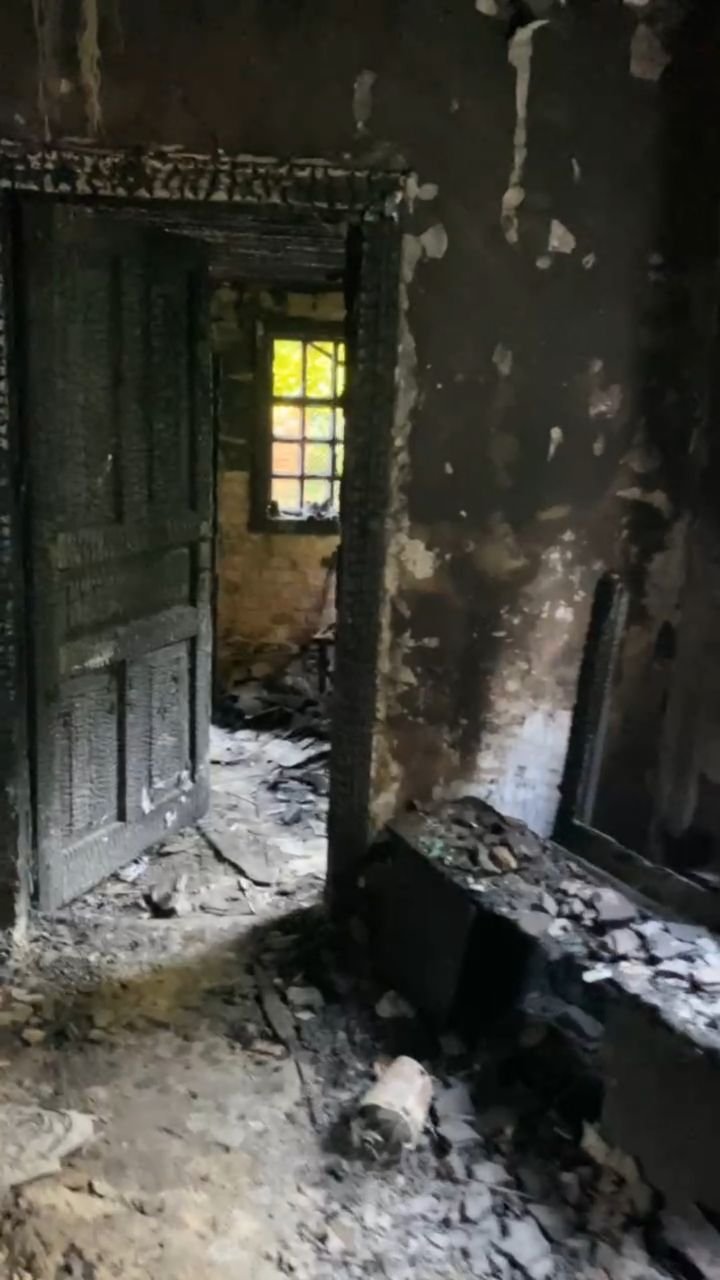 Пошкоджено будинок у місті Ромни.