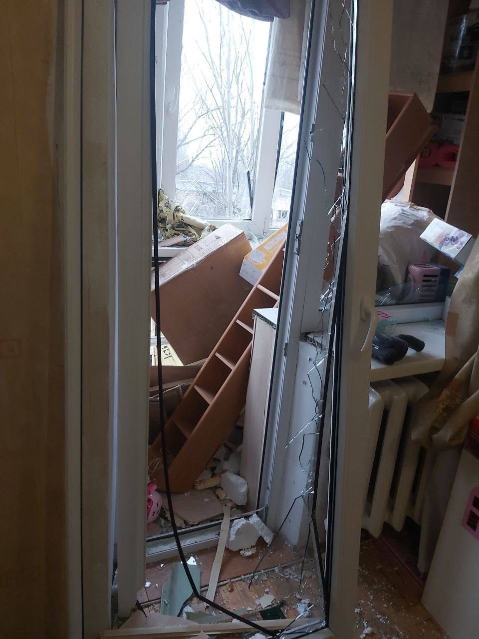 Пошкоджена квартира в місті Запоріжжя.
