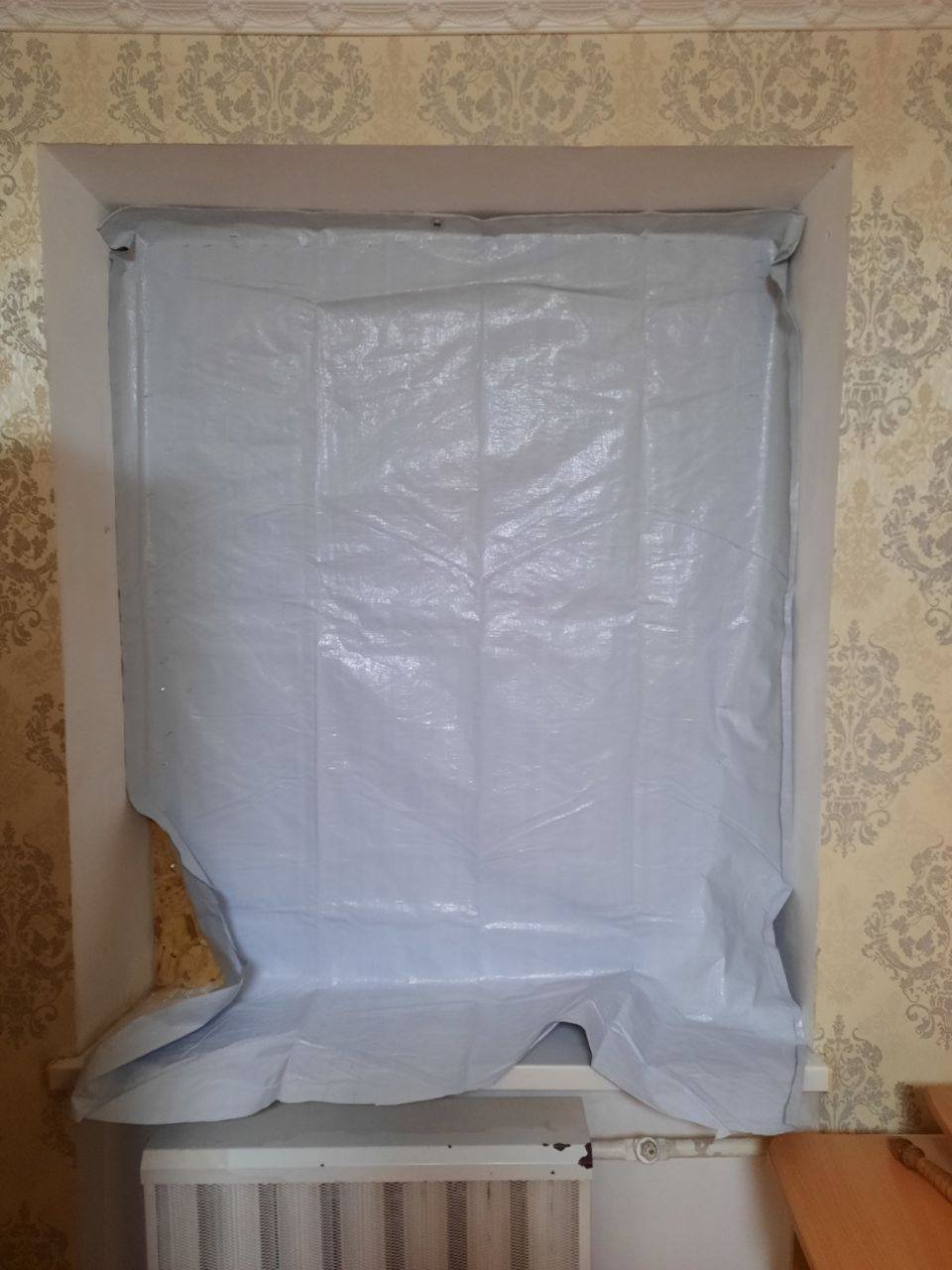 Пошкоджено квартиру в м. Запоріжжя.