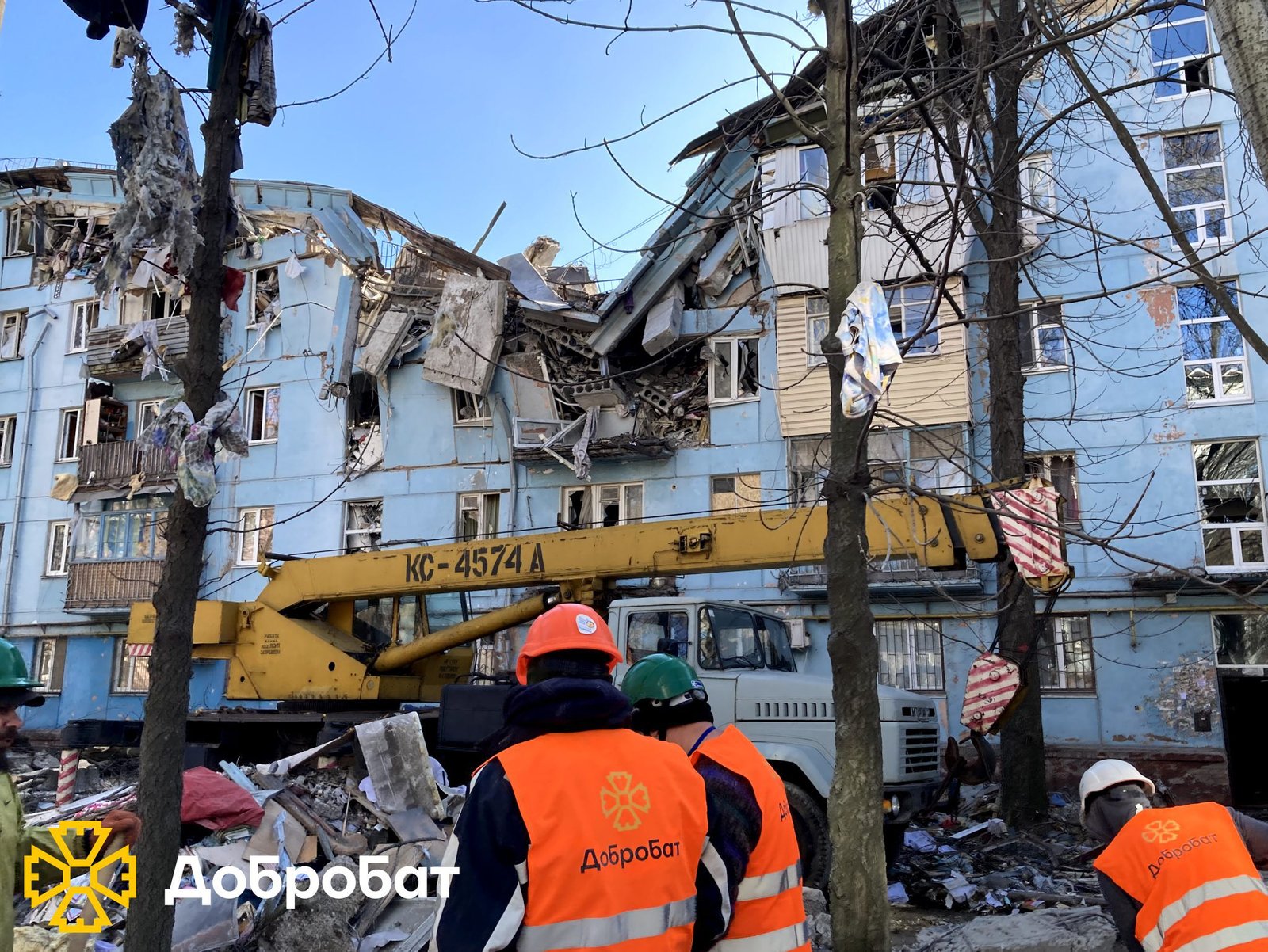 Dobrobat spring kicks off: over 220 volunteers joined urgent reconstruction last week