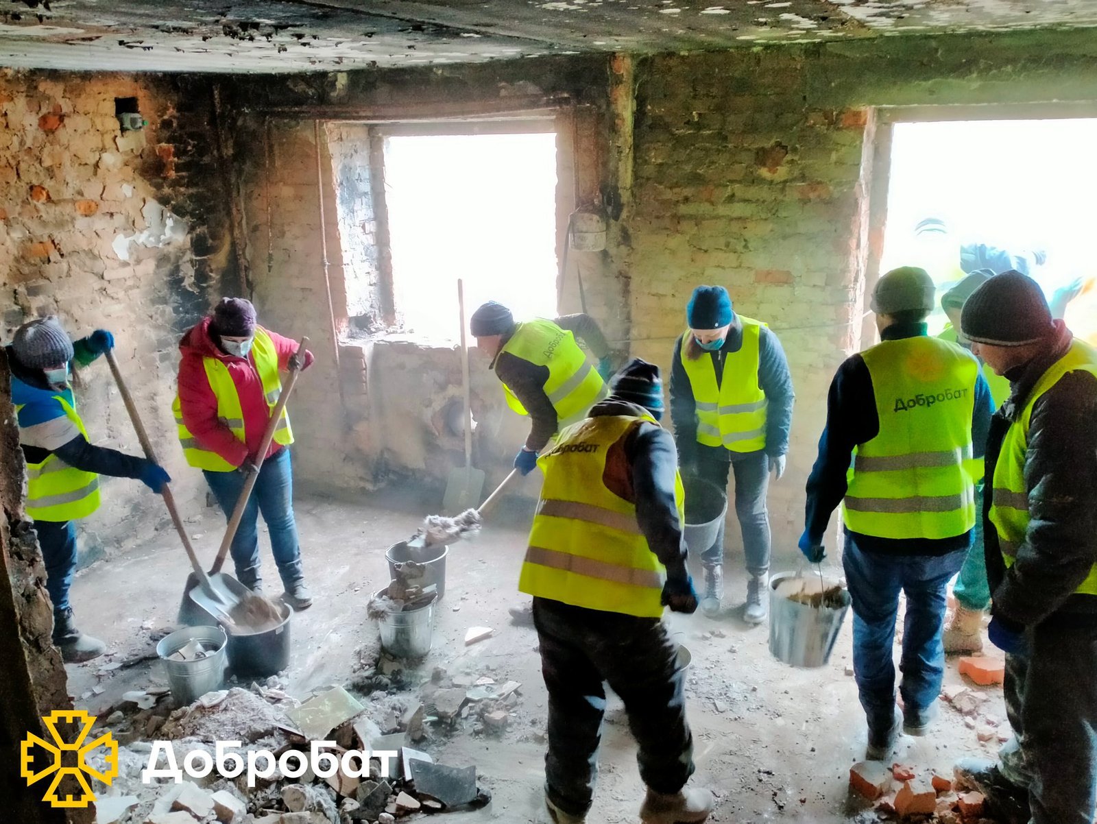 Dobrobat spring kicks off: over 220 volunteers joined urgent reconstruction last week