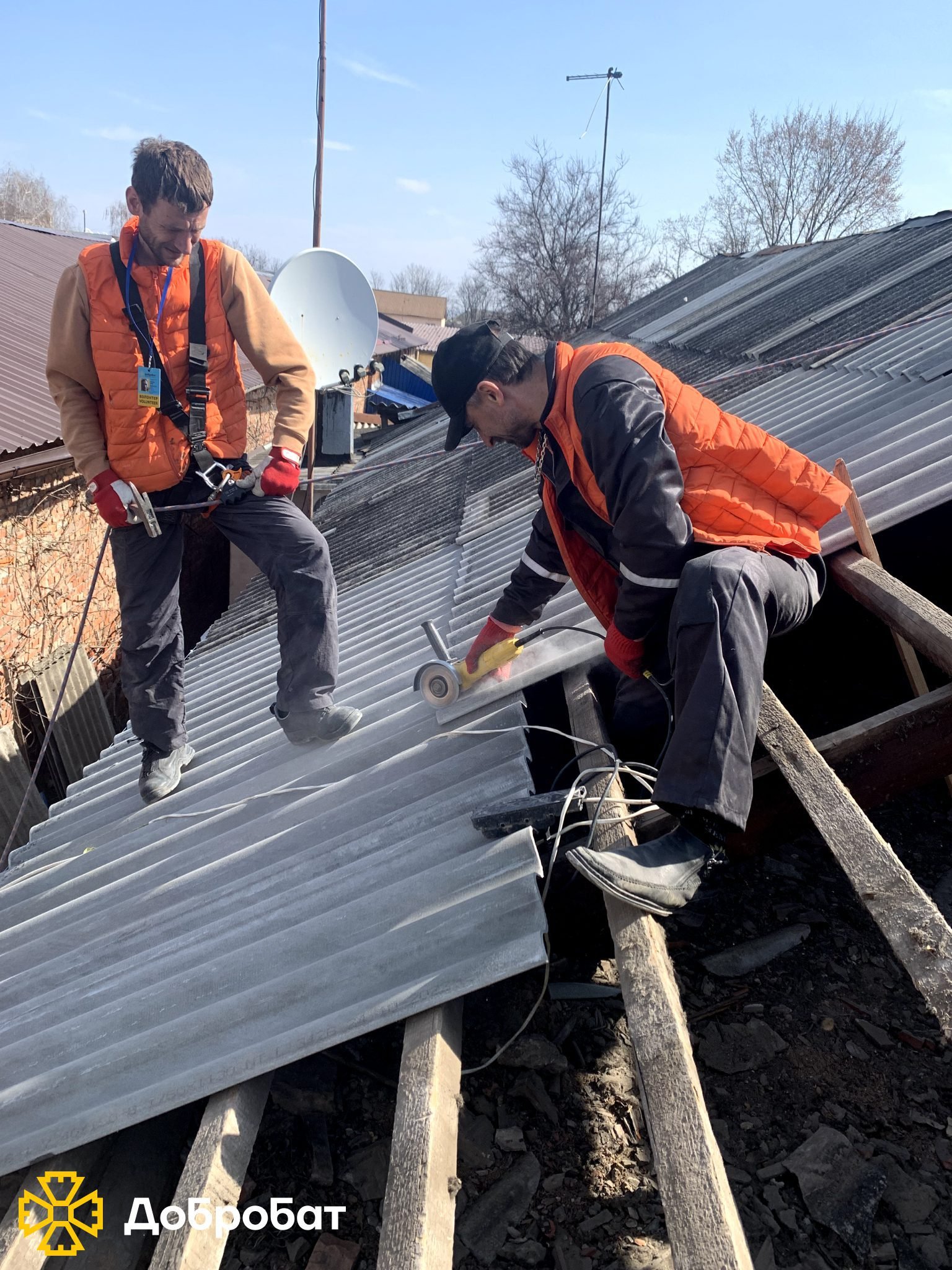 About 220 volunteers carried out the urgent restoration of facilities in six regions of the country: report on the week at Dobrobat