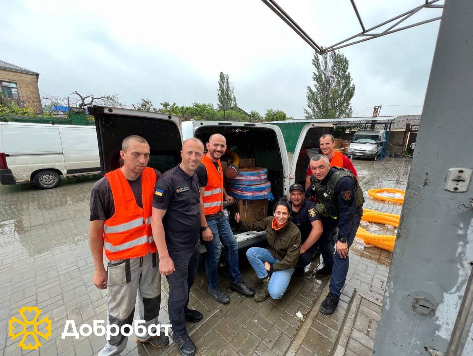 Спрямували допомогу на південь України та продовжили відбудову об’єктів соціальної інфраструктури та домівок постраждалих: звітуємо про тиждень в «Добробаті»