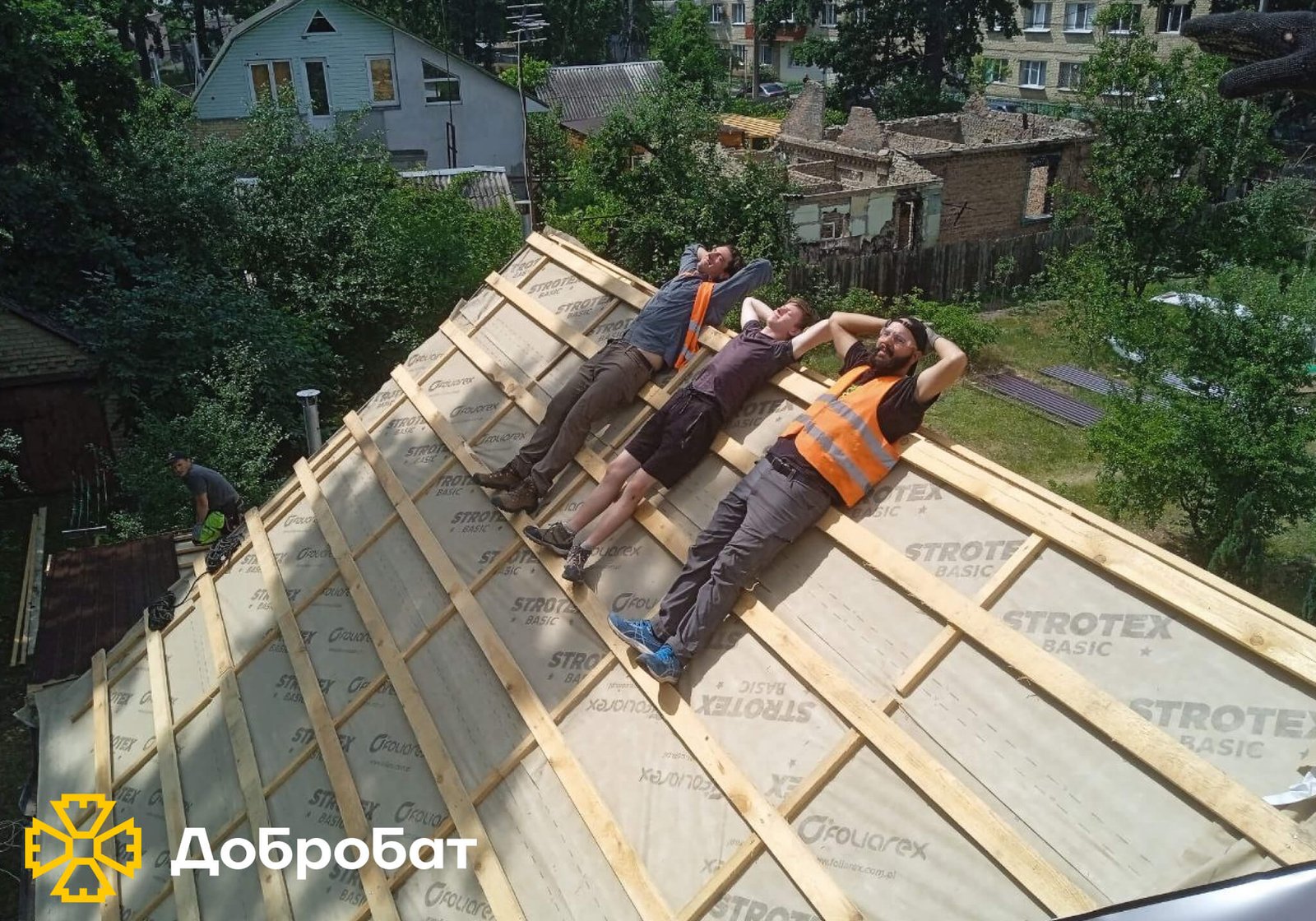 Потужна волонтерська команда та взаємодопомога рухають зміни в країні: звітуємо про тиждень відбудови