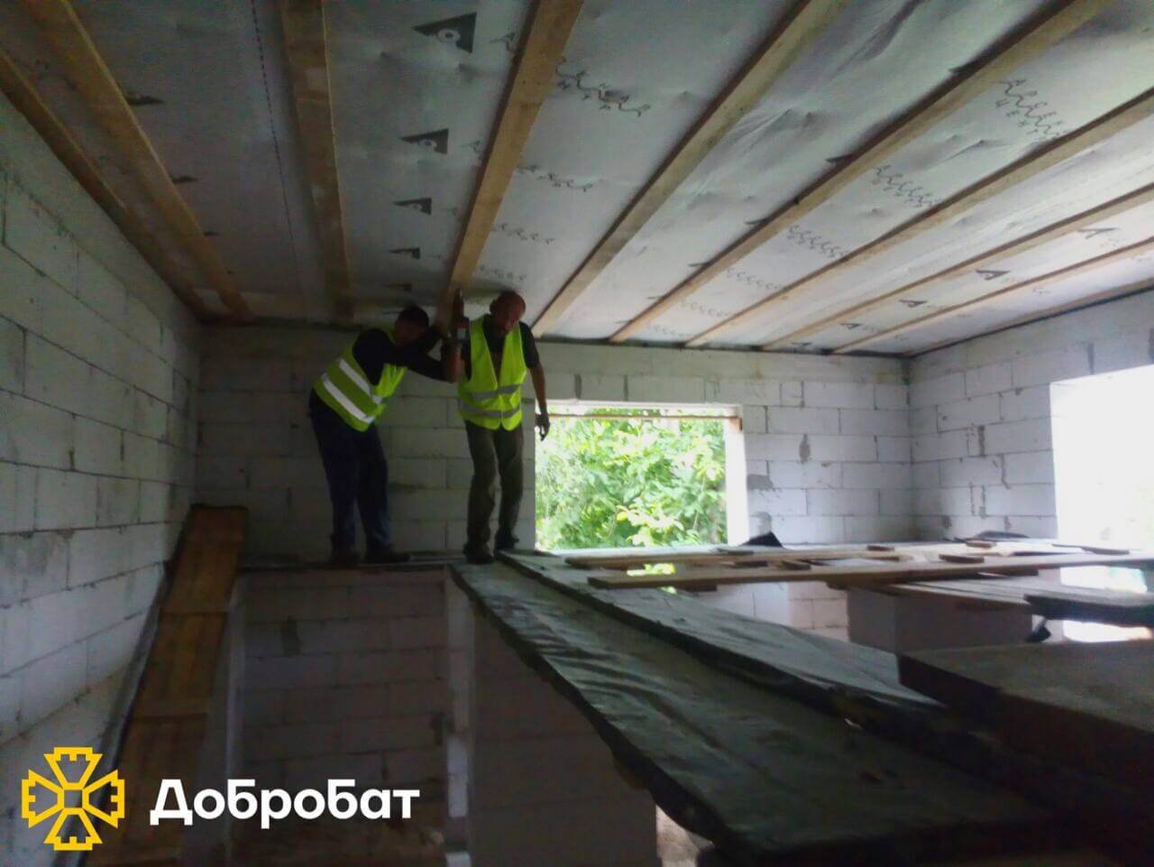 Близько 170 добровольців долучилися до нагальної відбудови країни: «Добробат» звітує про зроблене за тиждень