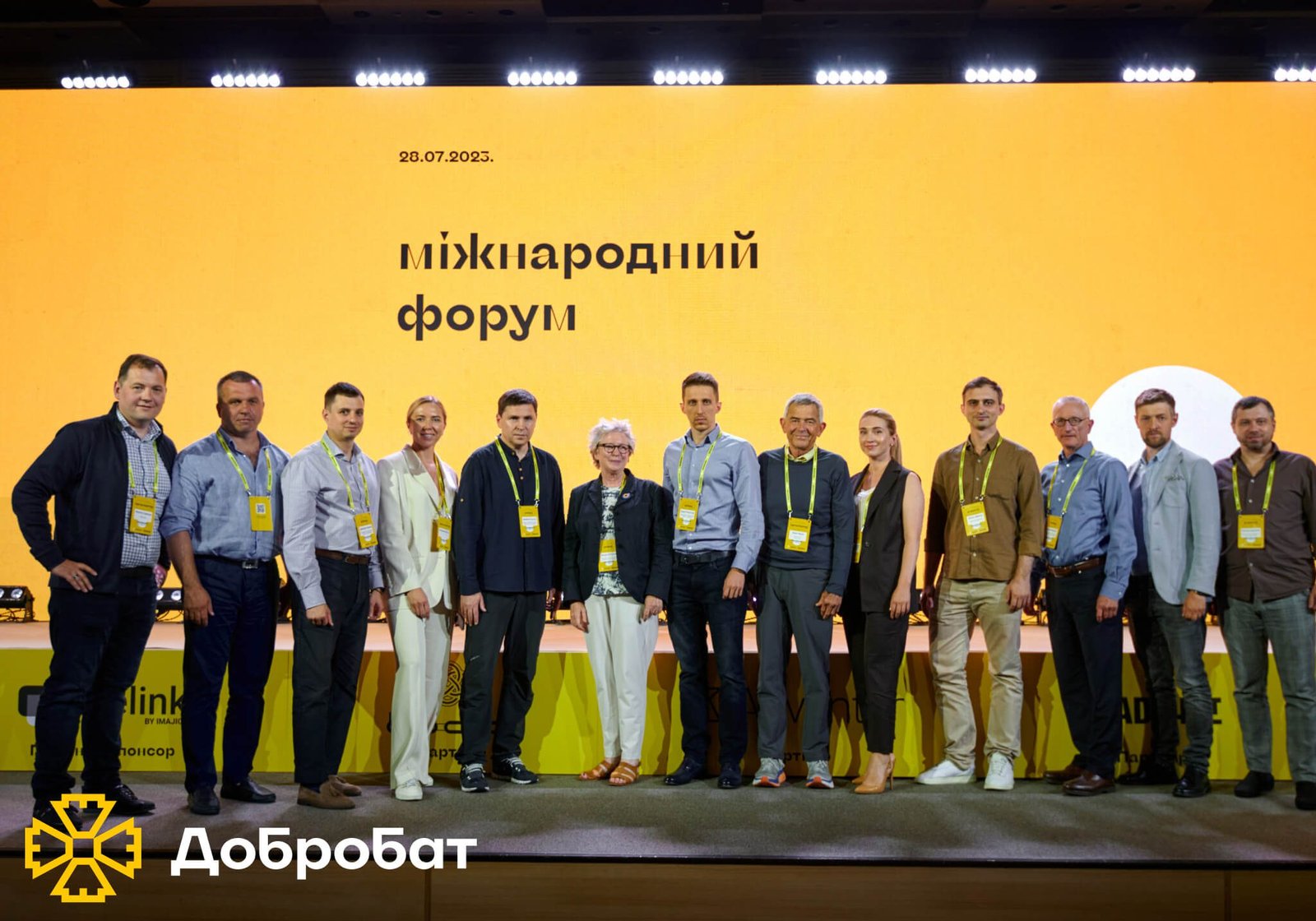 Провели Міжнародний форум RE:UKRAINE, обговорили стратегії відбудови та продовжили нагальне відновлення країни: «Добробат» звітує про тиждень, що минув