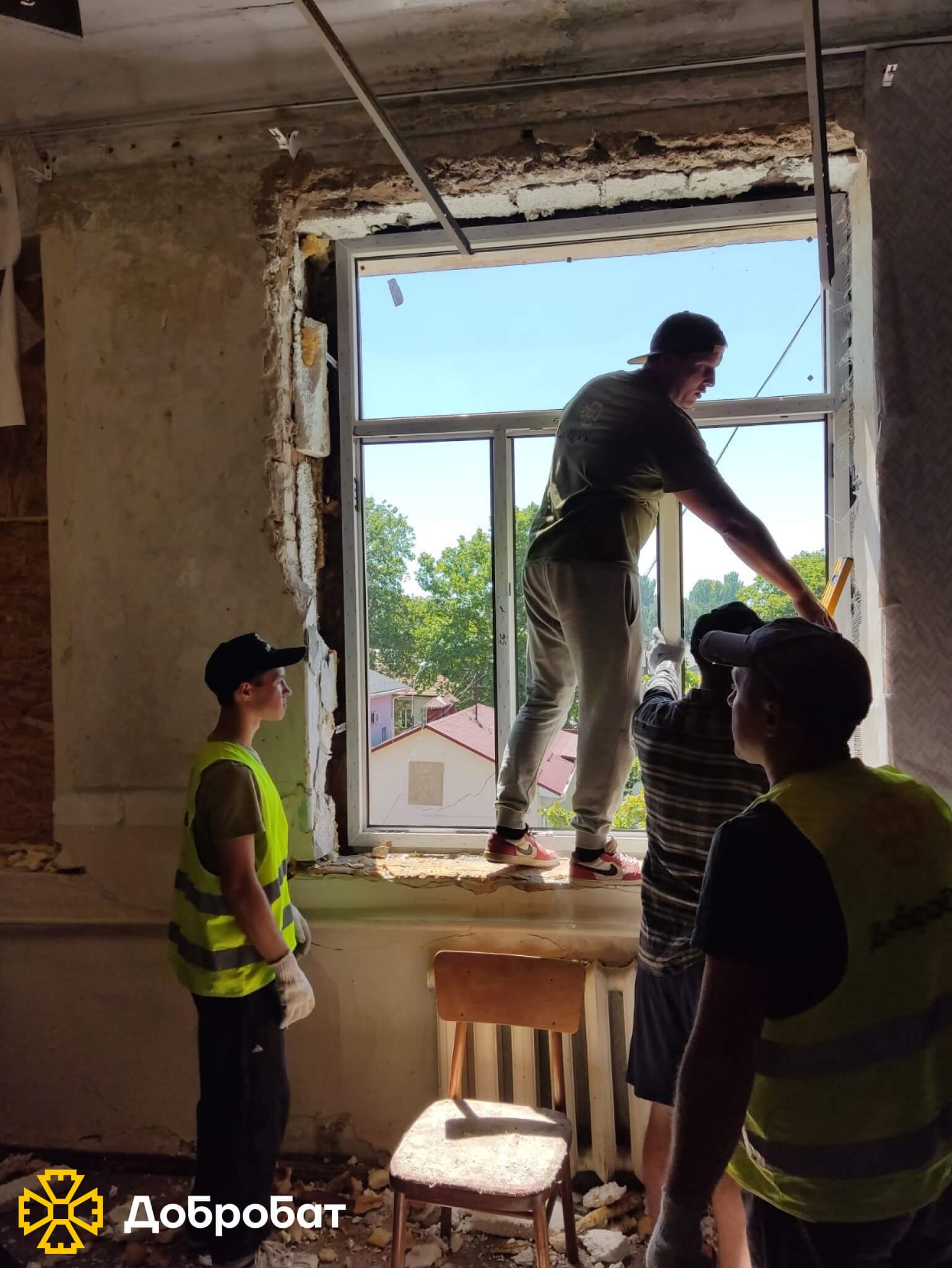 «Добробат» у дії: звітуємо про тиждень відбудови та допомоги після ворожих обстрілів