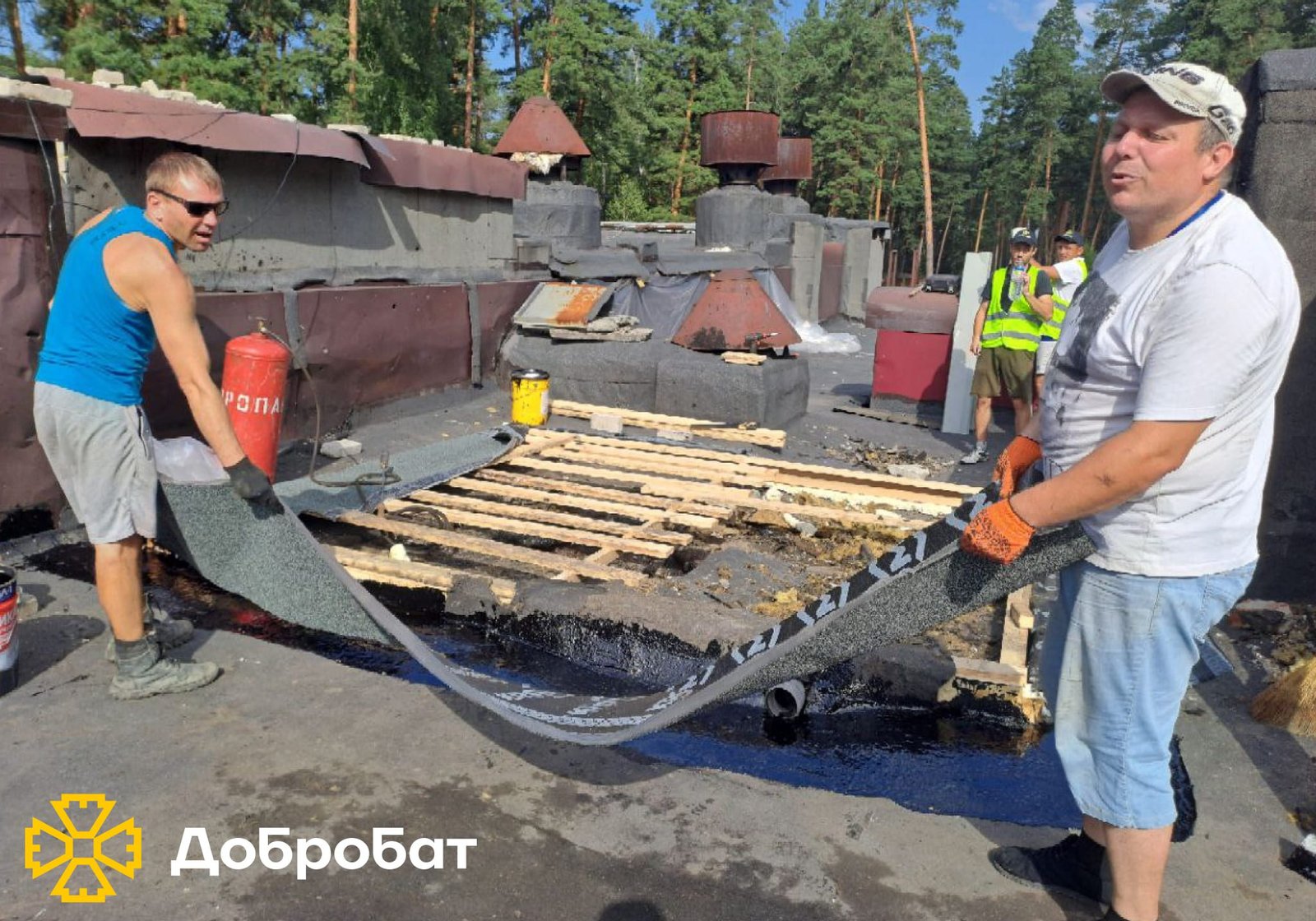 Об’єднуємо зусилля: близько 130 добровольців долучилися до відбудови семи регіонів країни минулого тижня