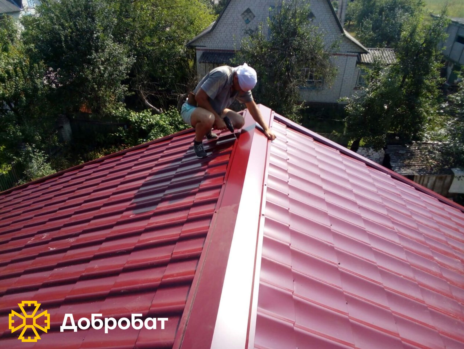 Близько 150 волонтерів впроваджували нагальну відбудову в шести регіонах країни: звітуємо про тиждень в «Добробаті»