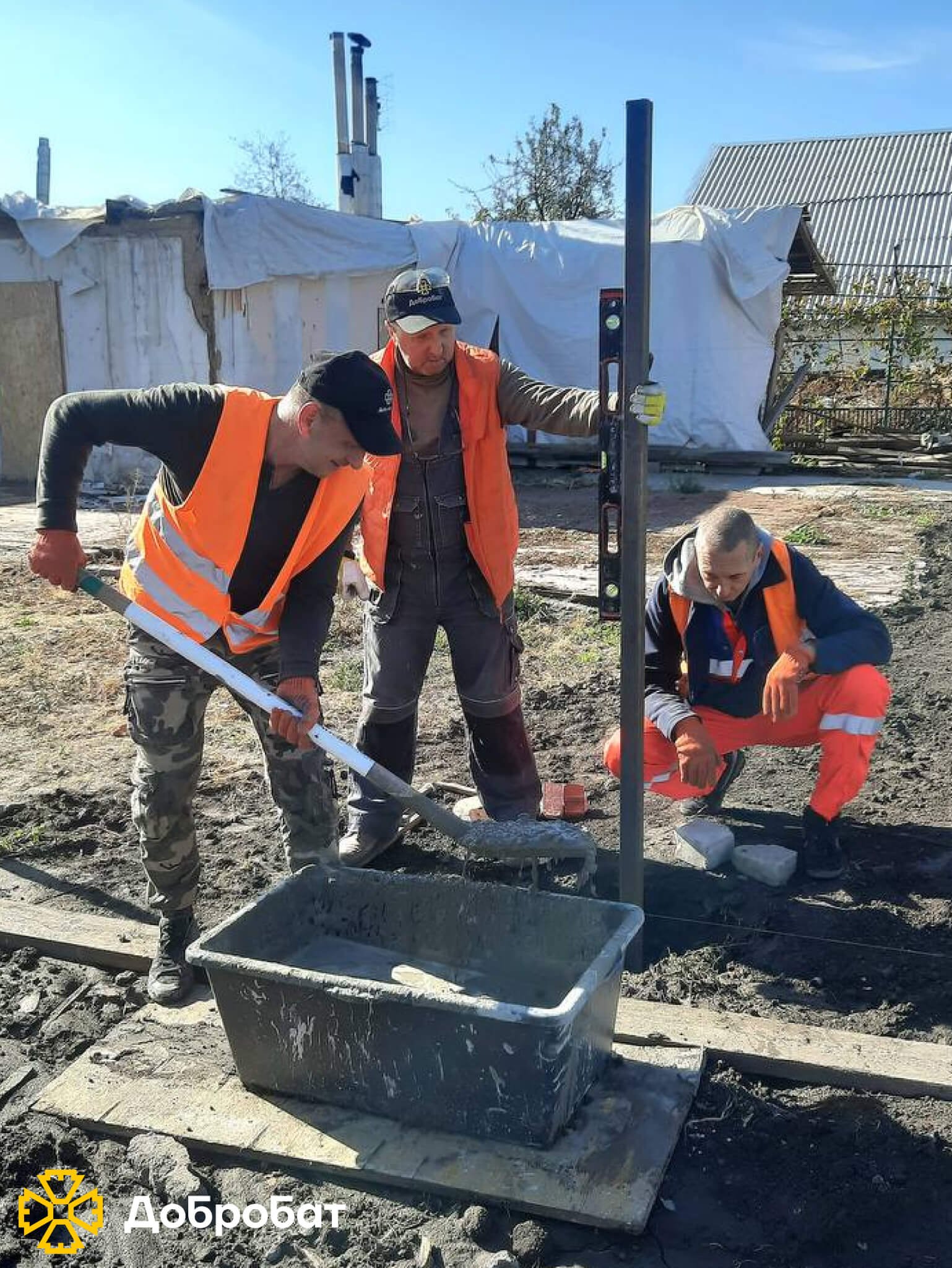 «Добробат» звітує про ще один тиждень відбудови у семи регіонах країни