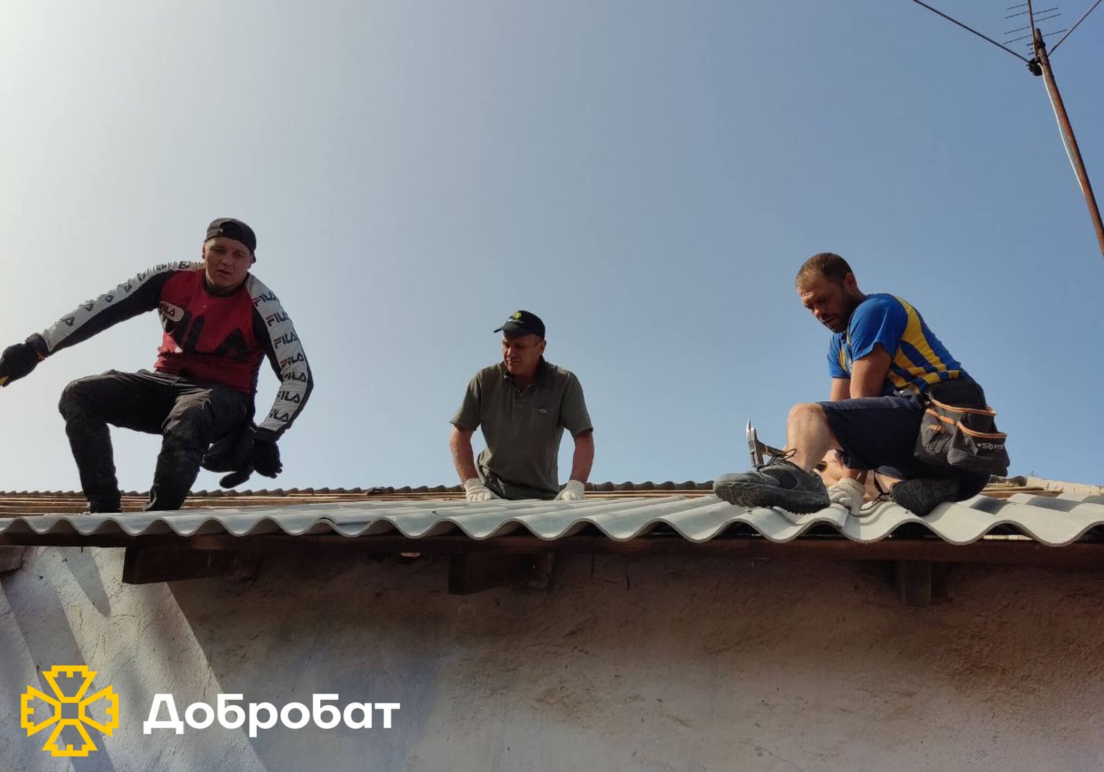 Понад 140 добровольців взяли участь у відновлювальних роботах минулого тижня: «Добробат» звітує про тиждень відбудови