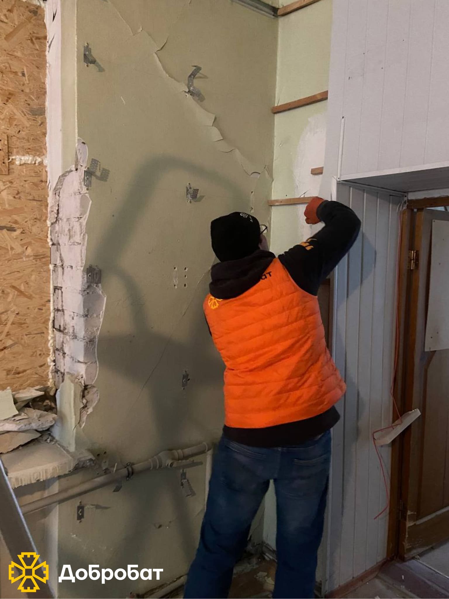 Готуємо домівки та об’єкти соціальної інфраструктури до зими: «Добробат» звітує про тиждень відбудови