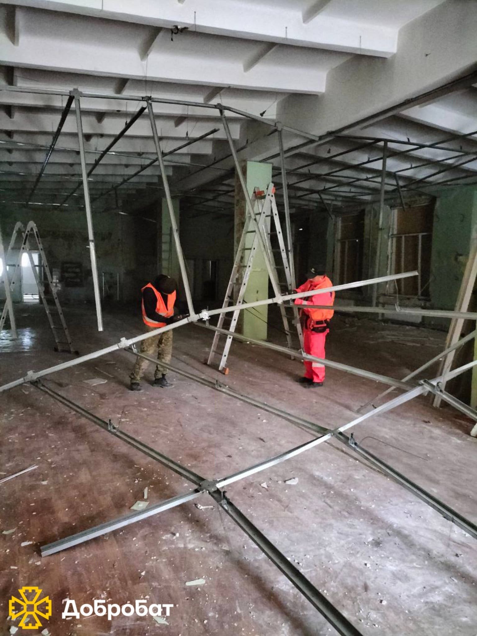 Готуємо домівки та об’єкти соціальної інфраструктури до зими: «Добробат» звітує про тиждень відбудови