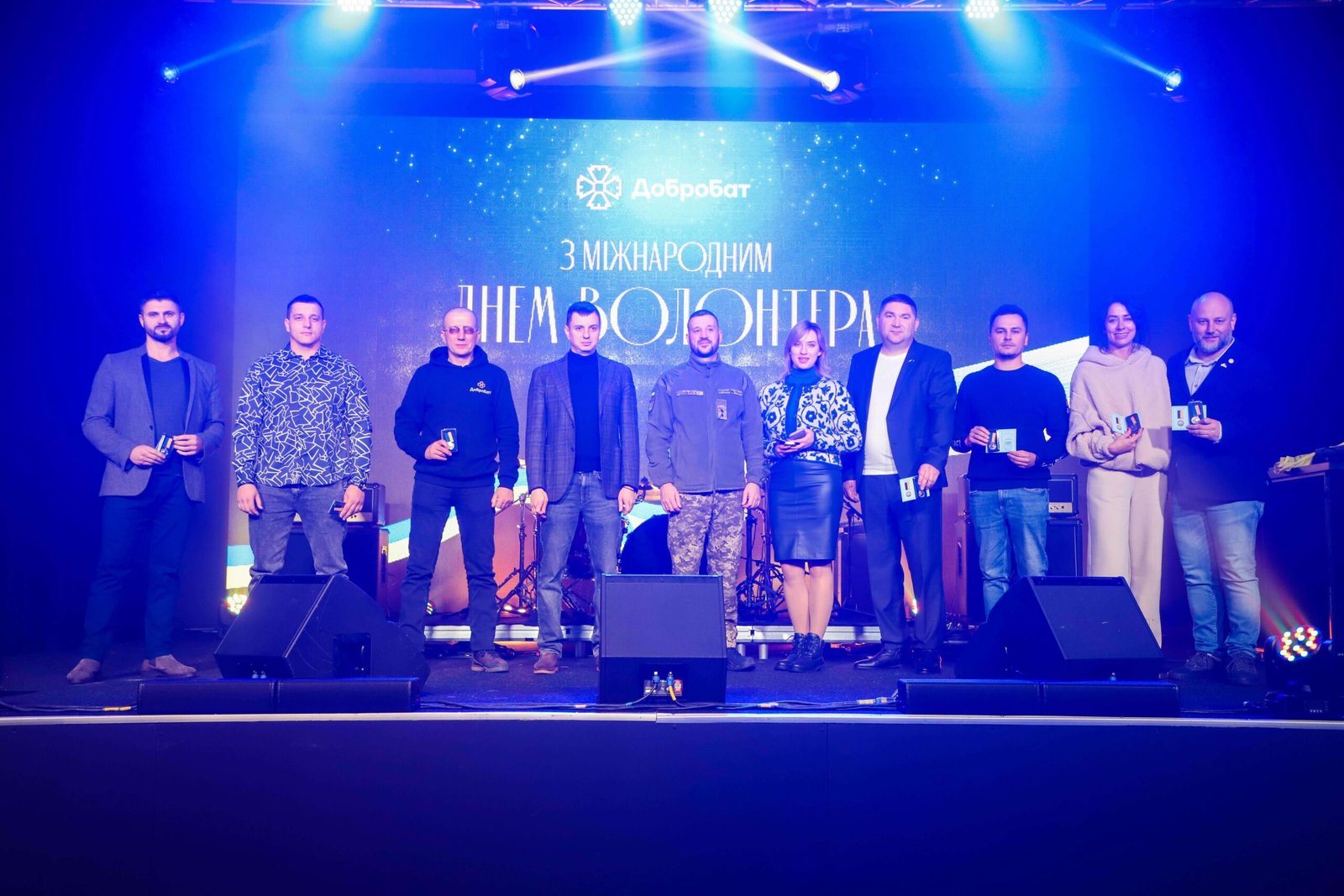 Вітаємо з Днем волонтера та звітуємо про тиждень відбудови, що минув