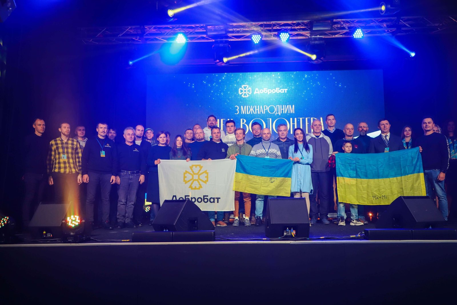 Вітаємо з Днем волонтера та звітуємо про тиждень відбудови, що минув