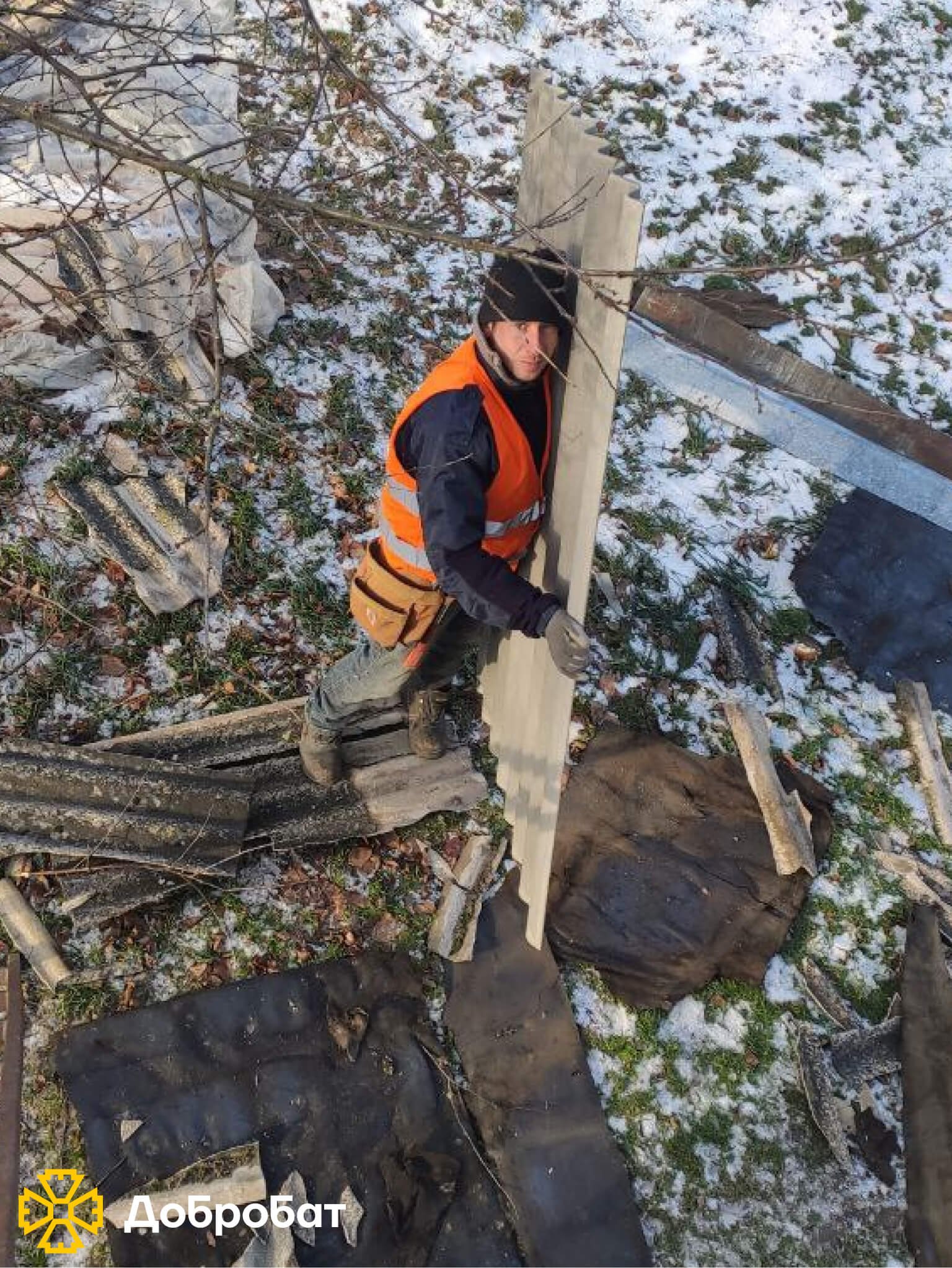 Вітаємо з Днем волонтера та звітуємо про тиждень відбудови, що минув