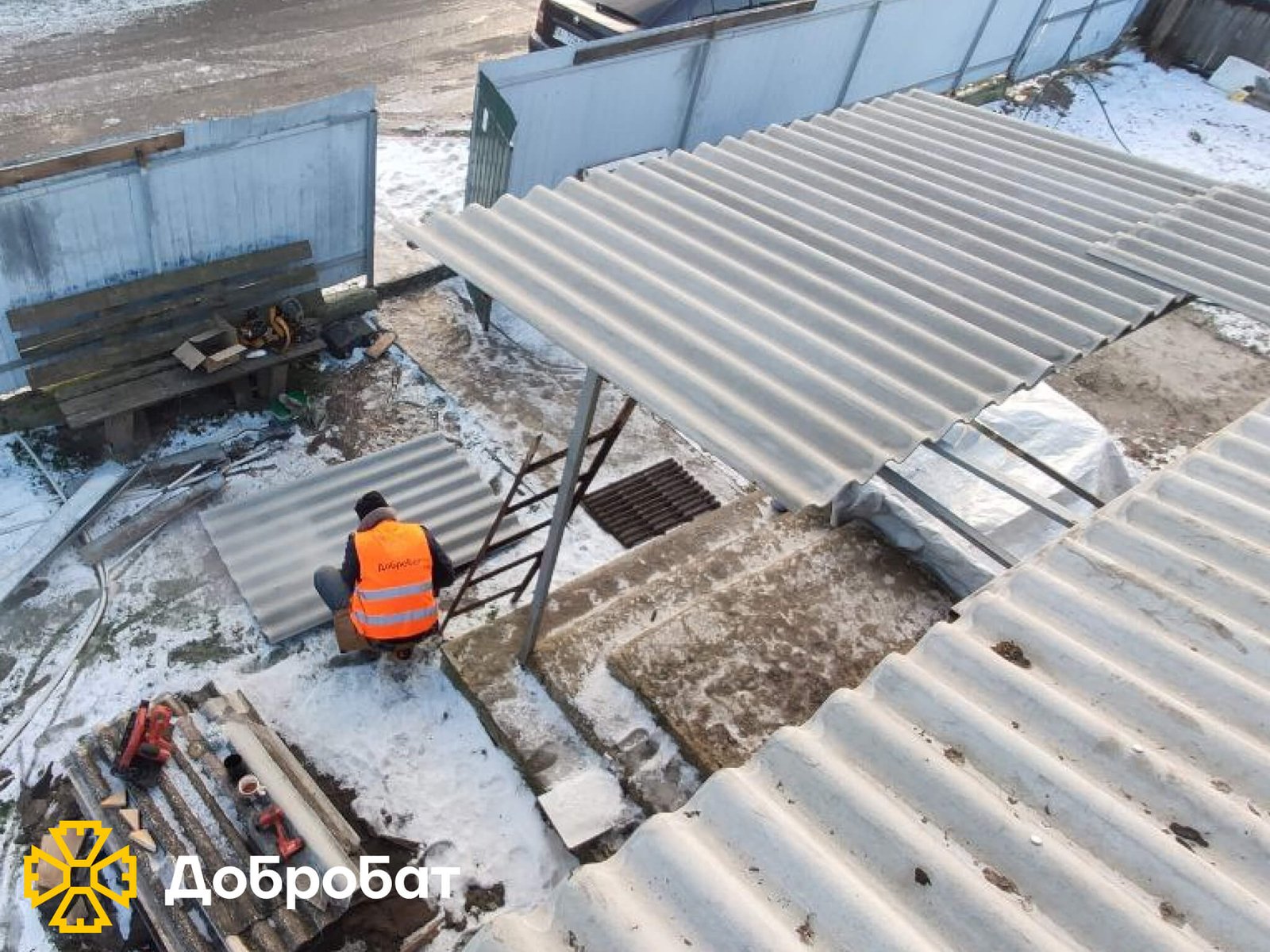 Вітаємо з Днем волонтера та звітуємо про тиждень відбудови, що минув