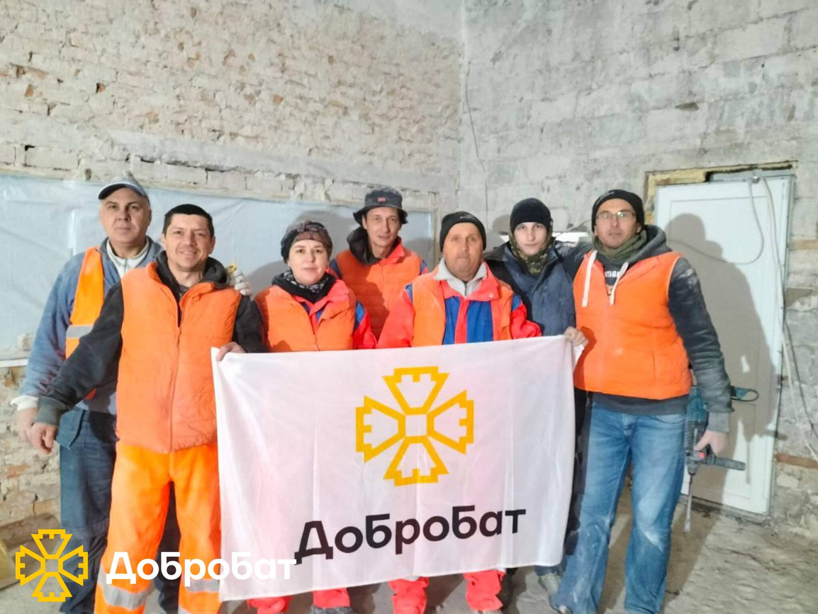 Вітаємо з Днем волонтера та звітуємо про тиждень відбудови, що минув