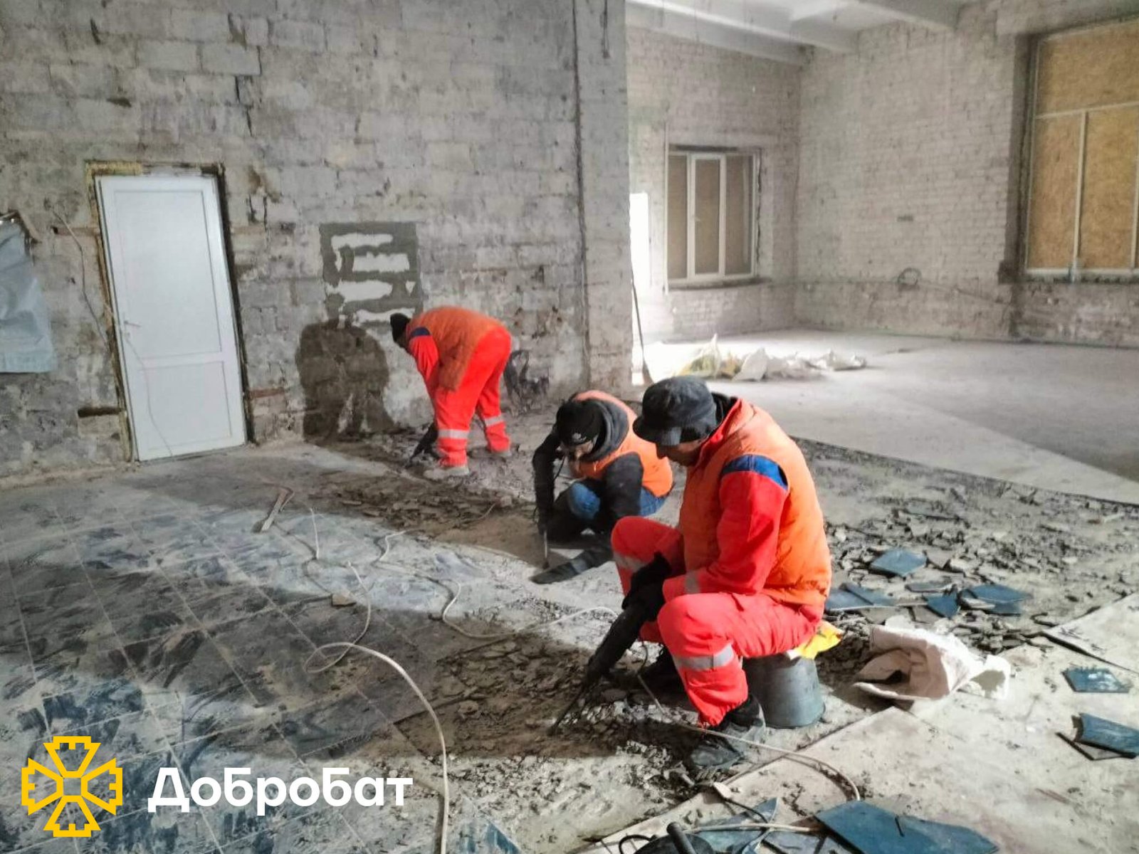 Вітаємо з Днем волонтера та звітуємо про тиждень відбудови, що минув