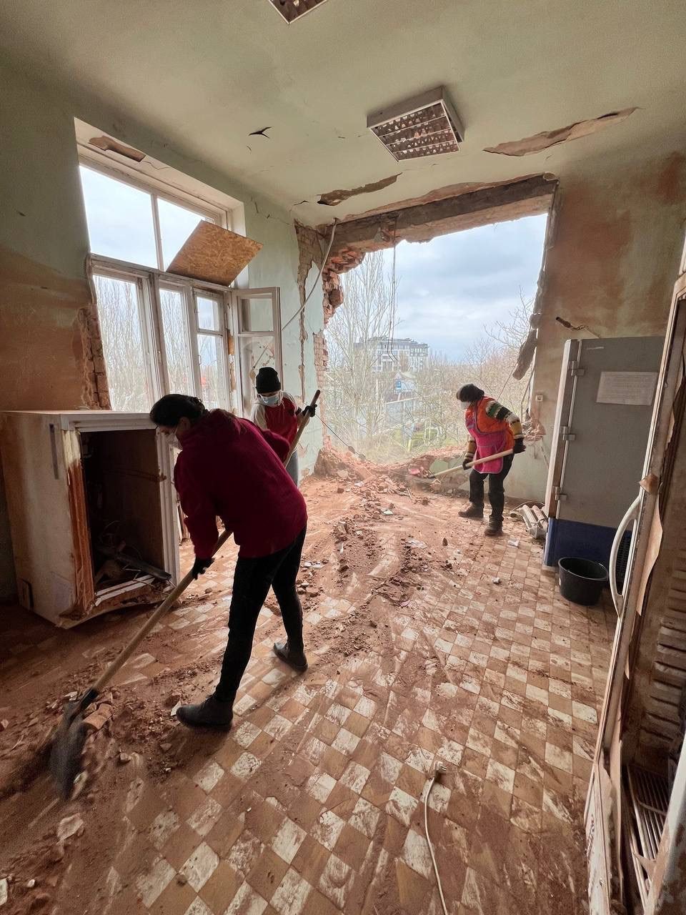 Впроваджували відбудову в шести регіонах країни: «Добробат» звітує про зроблене за тиждень, що минув