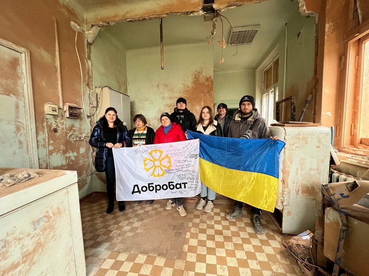 Впроваджували відбудову в шести регіонах країни: «Добробат» звітує про зроблене за тиждень, що минув