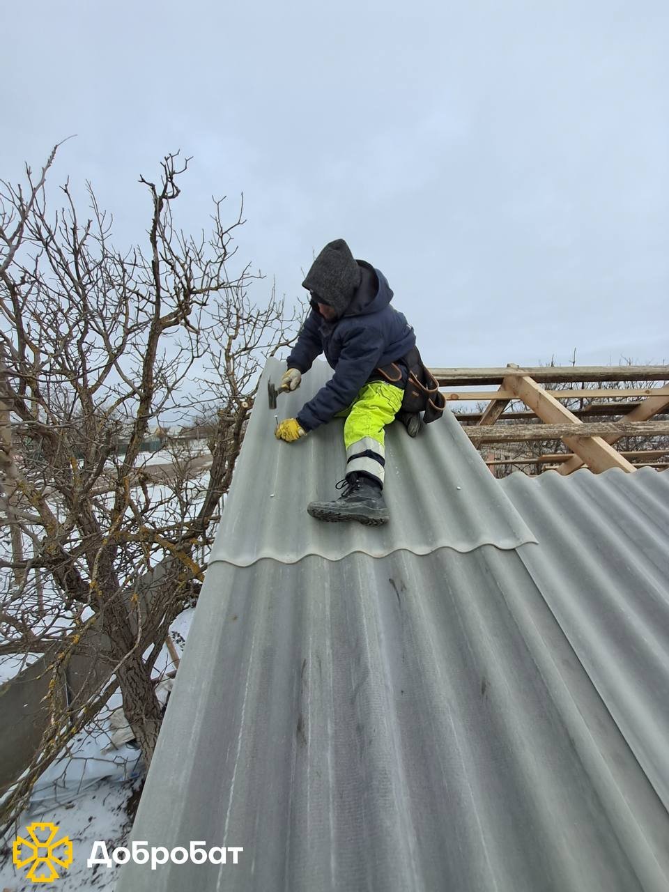 Сніг та морози не лякають волонтерів: звітуємо про допомогу «Добробату» за тиждень, що минув