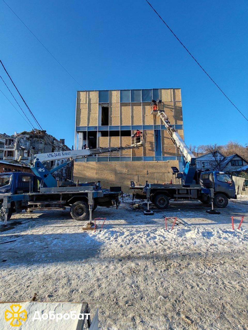 Сніг та морози не лякають волонтерів: звітуємо про допомогу «Добробату» за тиждень, що минув