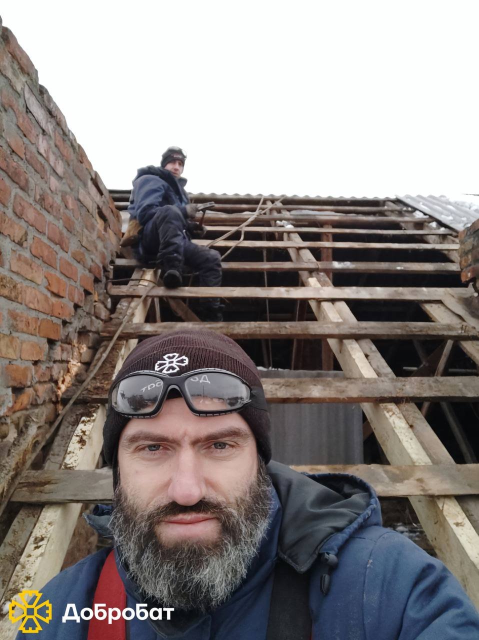 Допомагали в дитячому будинку-інтернаті та відновлювали пошкоджені домівки: звітуємо про зроблене за тиждень волонтерами «Добробату»