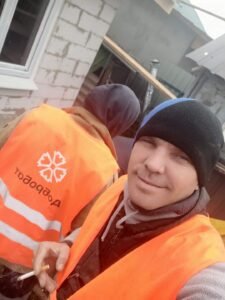 Артем Серіков