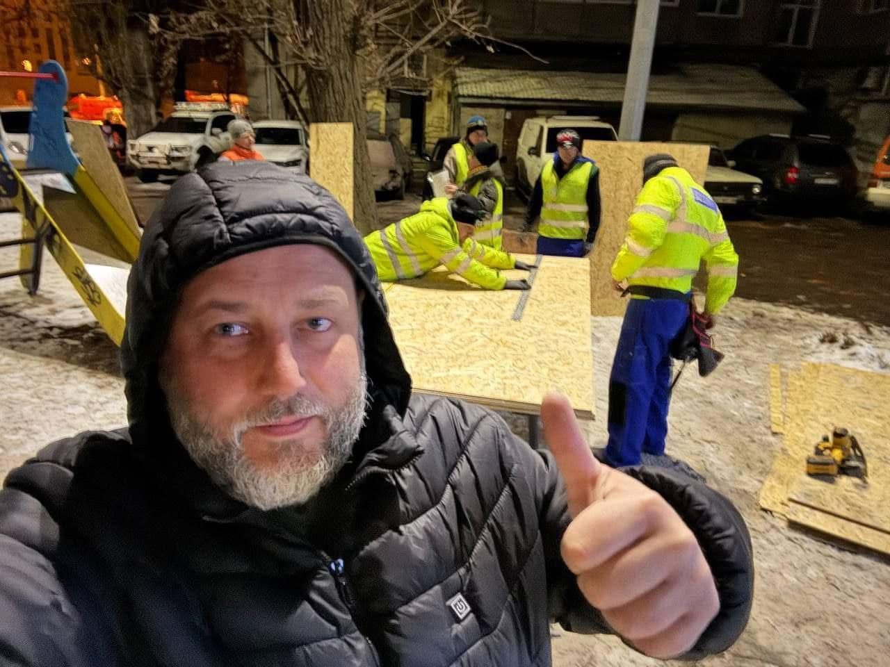 Відбудова країни триває, попри регулярні атаки ворога.